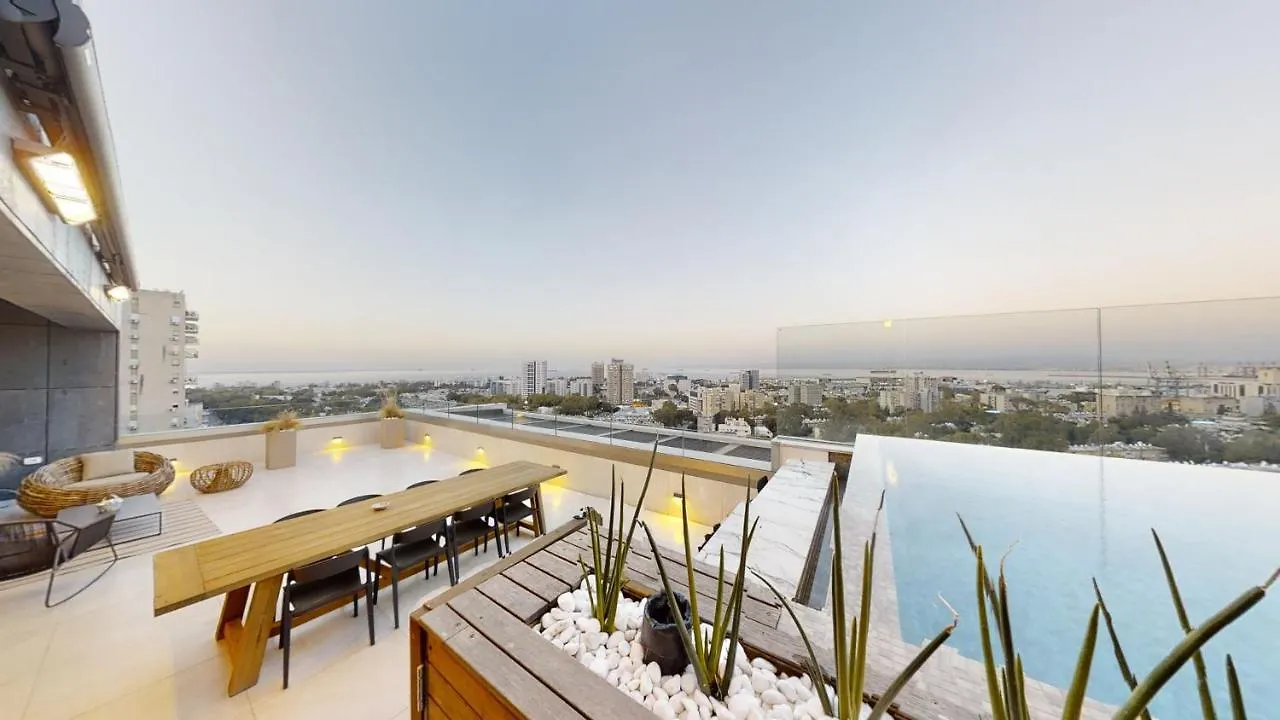 Serene - Infinity Cview Pool - 4 Bedrooms Luxury Penthouse Haifa Apartment