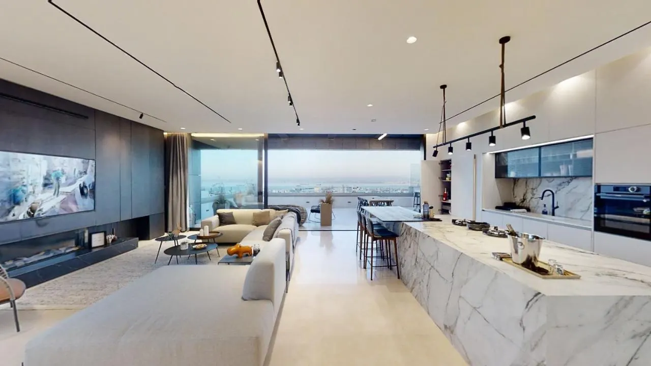 Apartment Serene - Infinity Cview Pool - 4 Bedrooms Luxury Penthouse Haifa